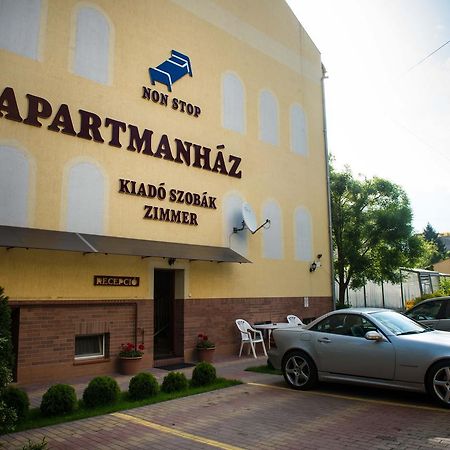 Bl Luxus Apartman Szeged Esterno foto