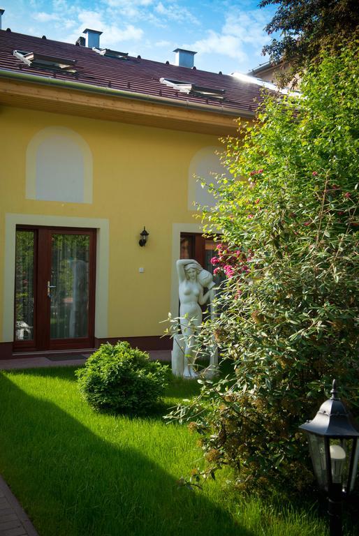 Bl Luxus Apartman Szeged Esterno foto