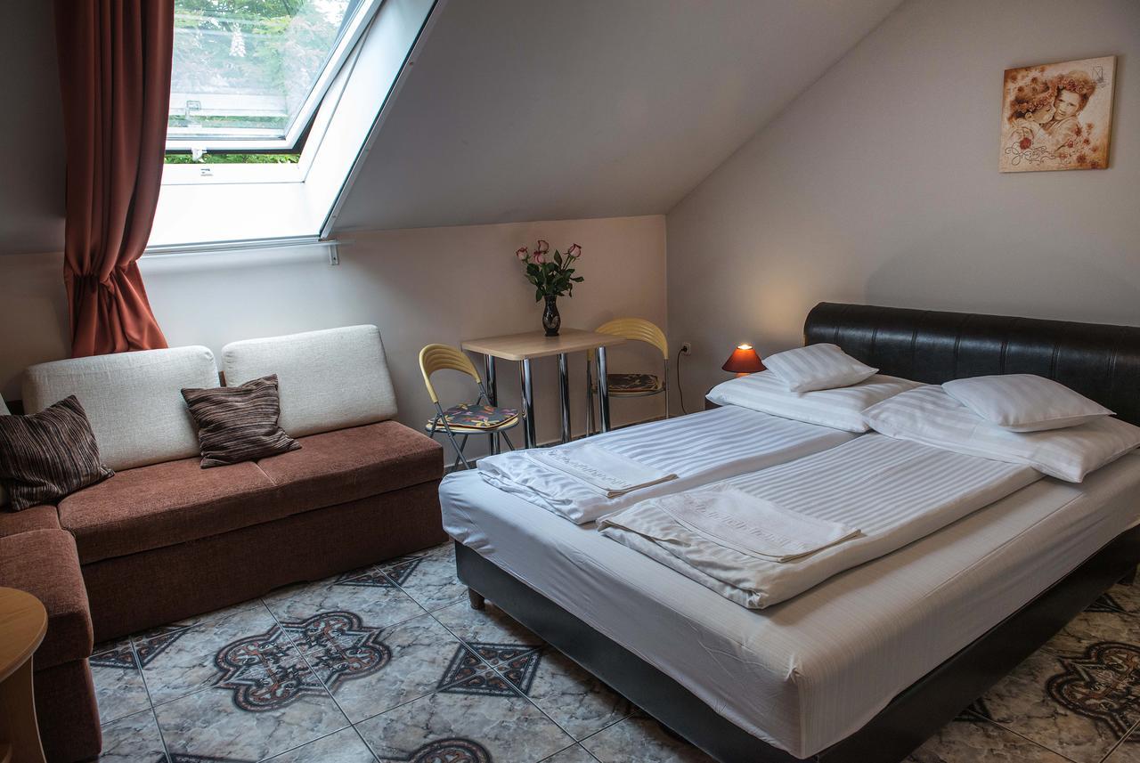 Bl Luxus Apartman Szeged Esterno foto